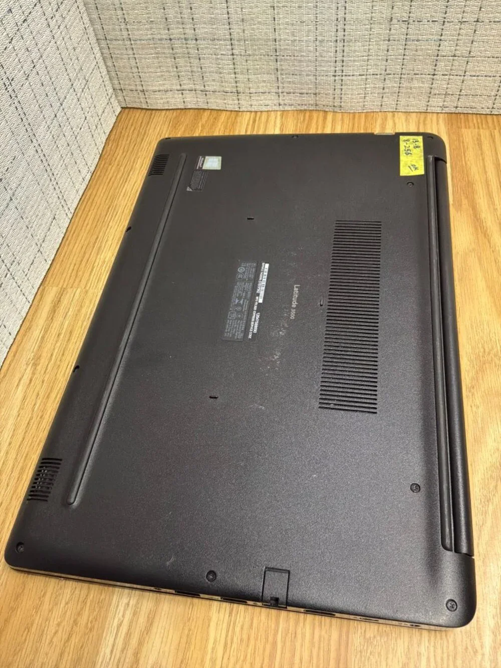Dell Latitude 3500 15.6